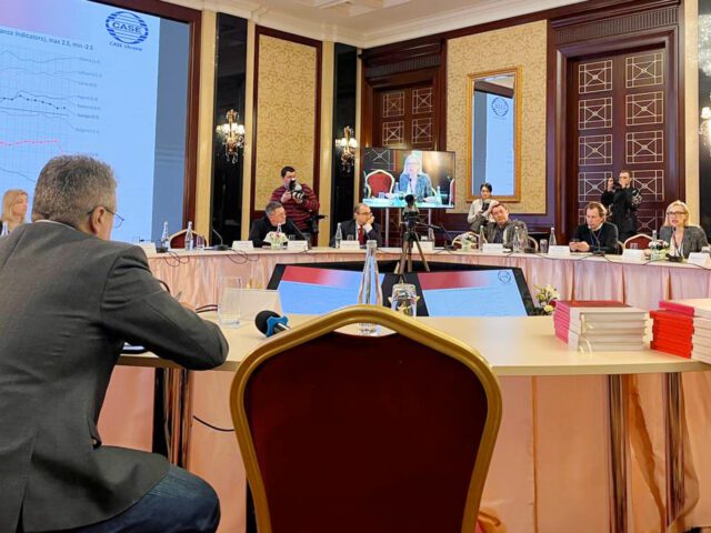 Два економічні форуми: 23 і 25 березня