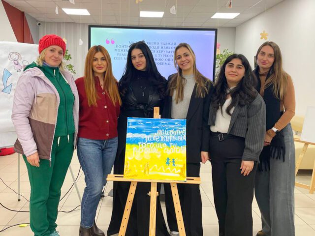 Тренінг для батьків у ліцеї: підтримка дітей у стресових ситуаціях