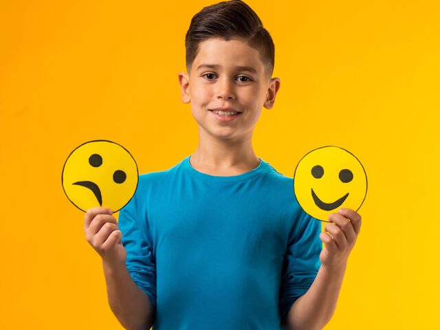 Що таке емоційний інтелект і розвиток емоційної грамотності учнів