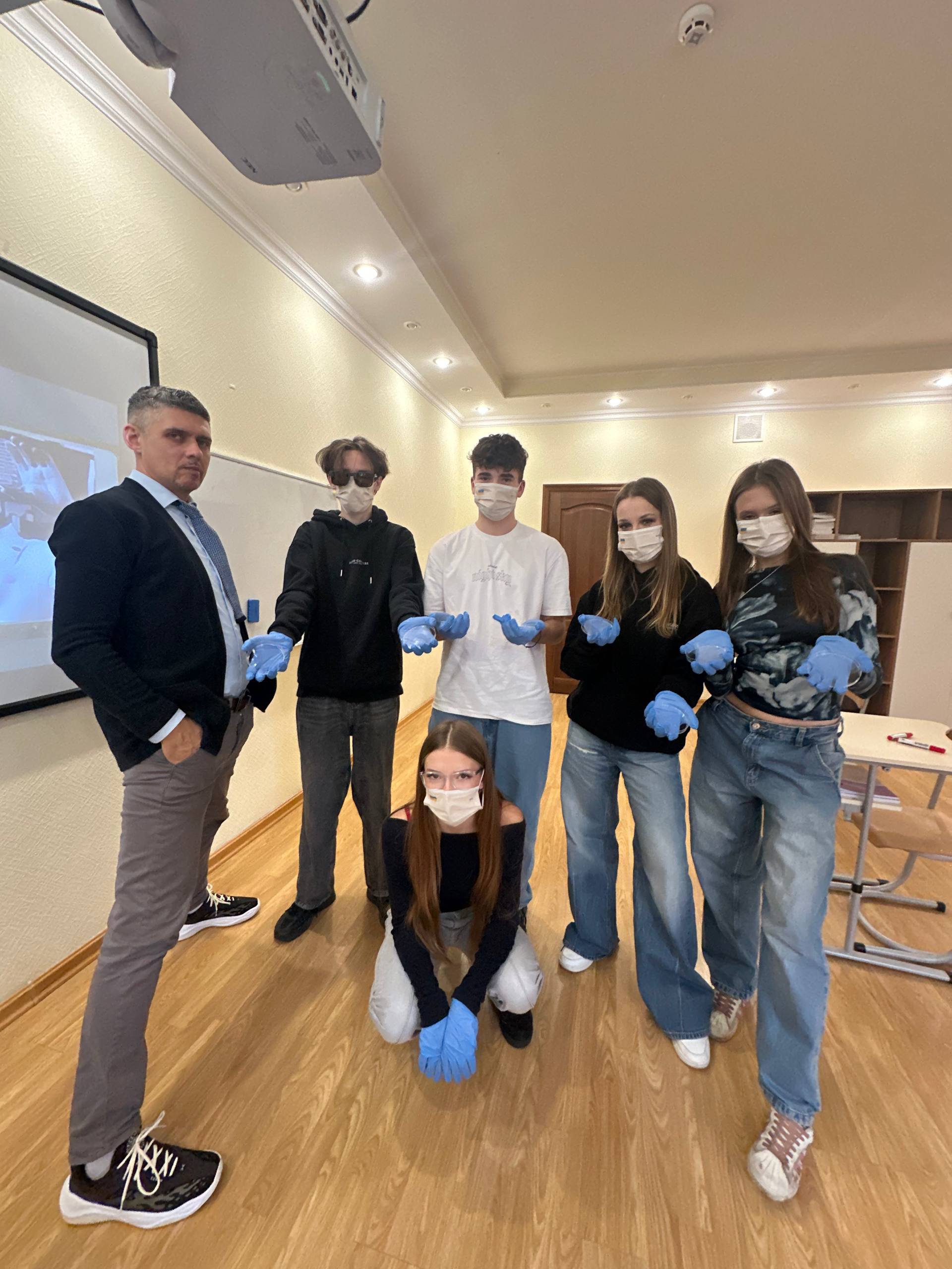 photo_2025-12-02_17-28-23