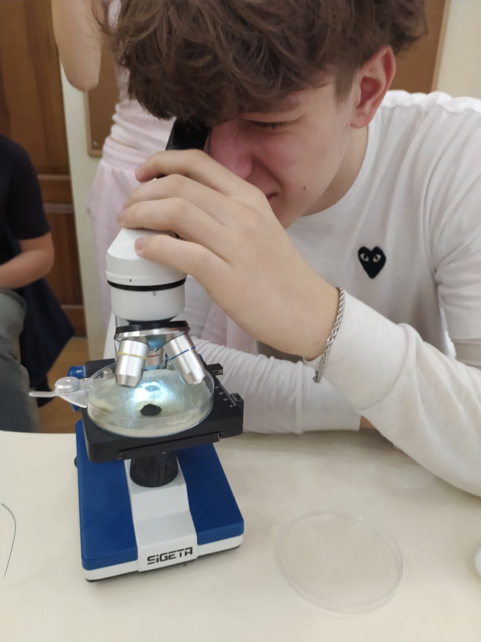 photo_2025-12-18_19-29-25